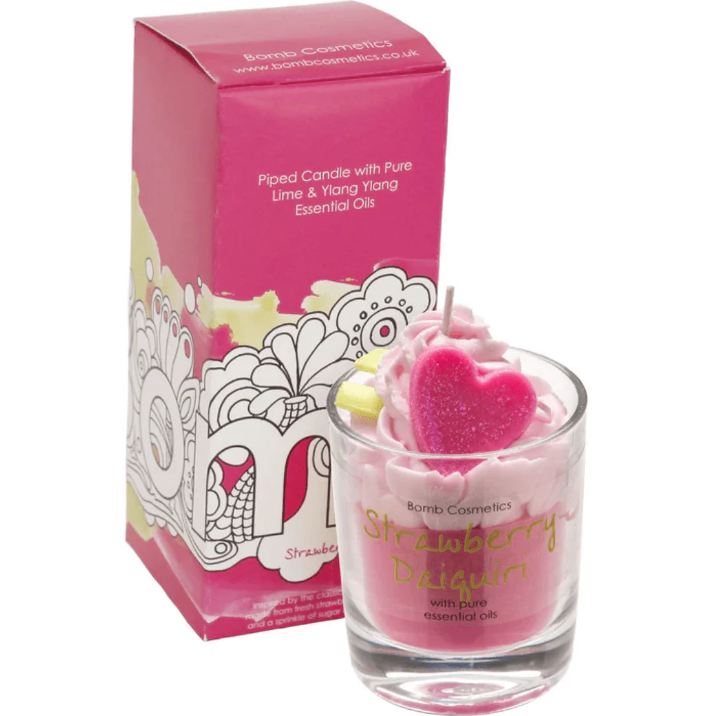 Bomb Cosmetics Strawberry Daiquiri Piped Scented Candle