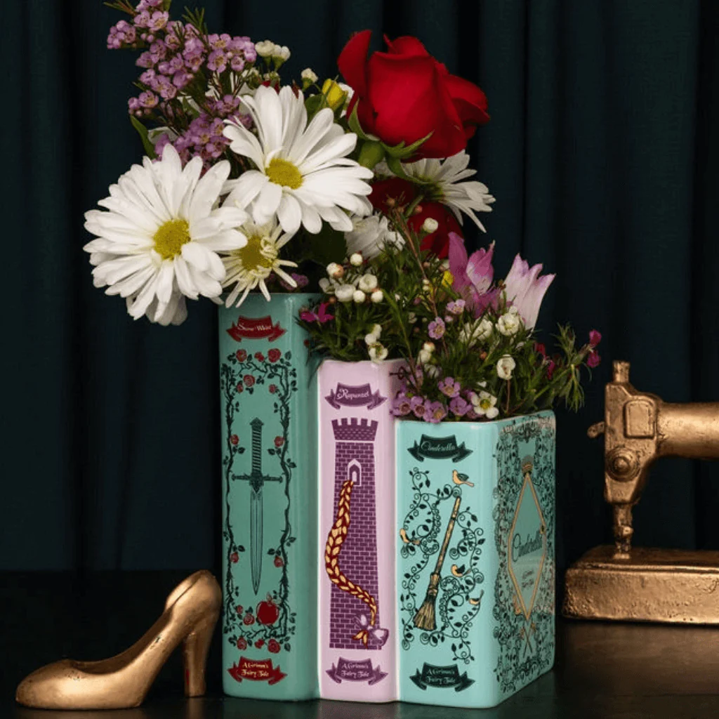 Grimm’s Fairy‑Tale Ceramic Book Vase – Snow White, Rapunzel & Cinderella - Image 6