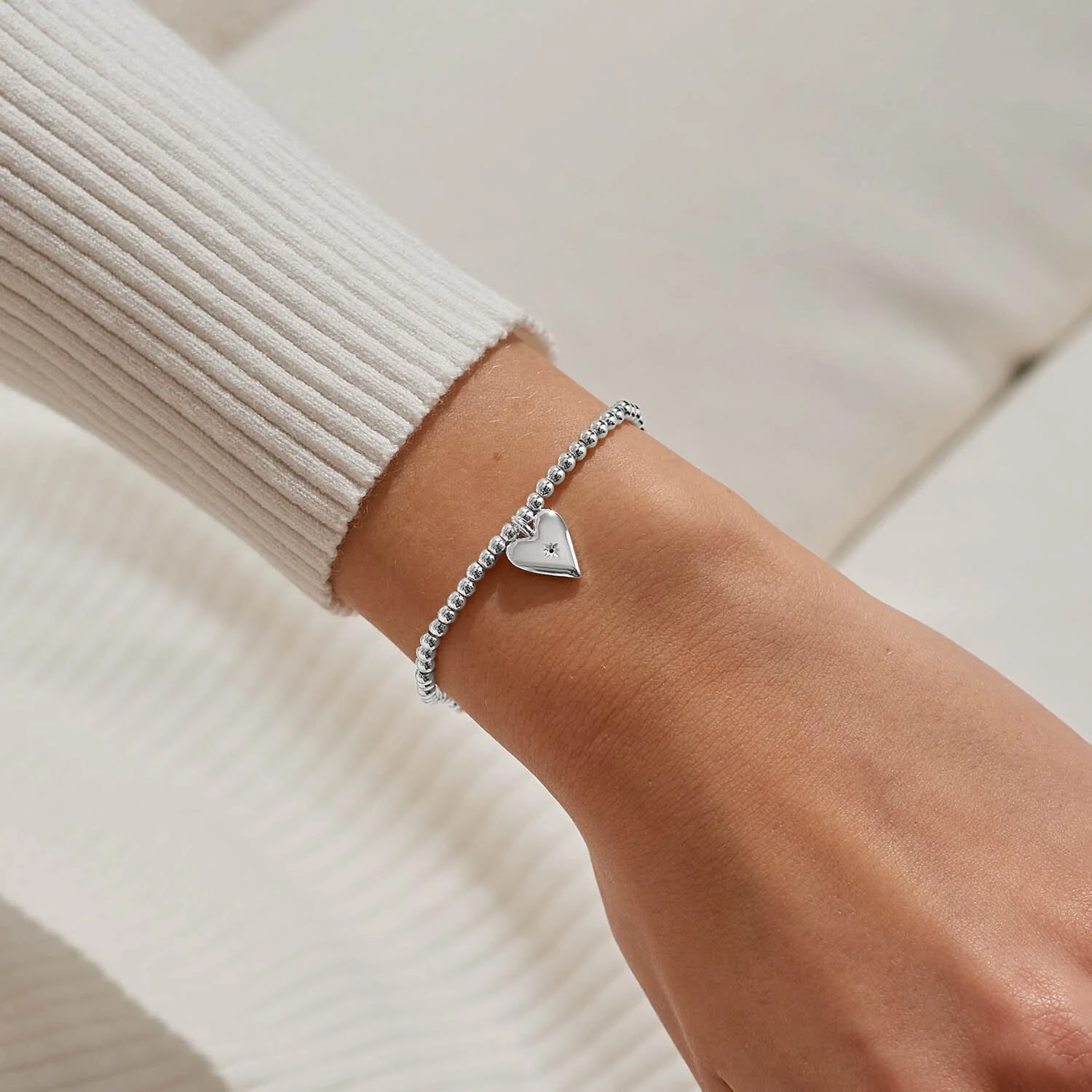Joma Jewellery - A Little 'Love You Daughter' Bracelet - Image 4