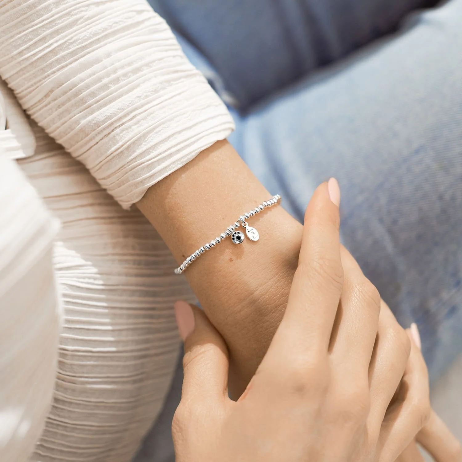 Joma Jewellery - A Little 'Paw Print' Bracelet - Image 2