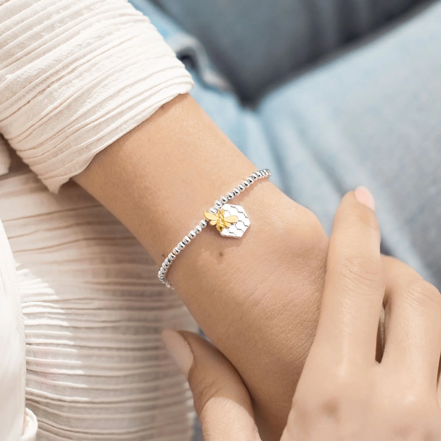 Joma Jewellery - A Little 'You're The Bee' s Knees' Bracelet - Image 3