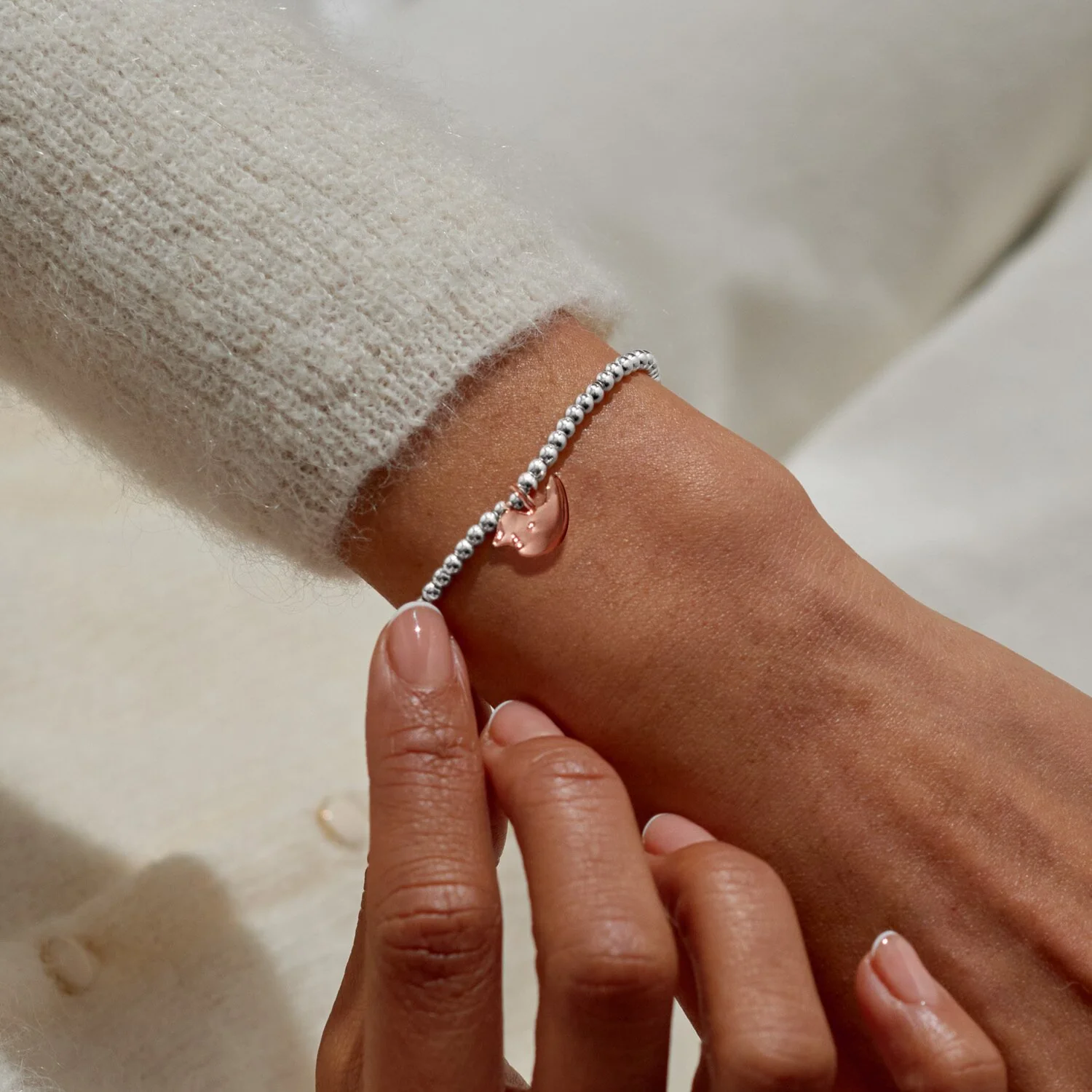 Joma Jewellery - Christmas Cracker 'Christmas Robin' Bracelet - Image 4