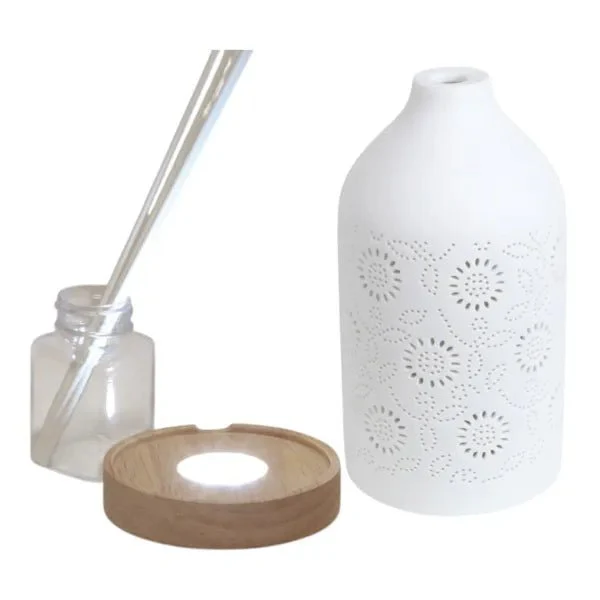 LED Ceramic Floral Reed Diffuser - Image 3