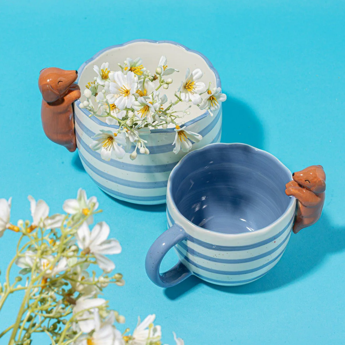 Sass and Belle Peeking Sausage Dog Mug - Image 3