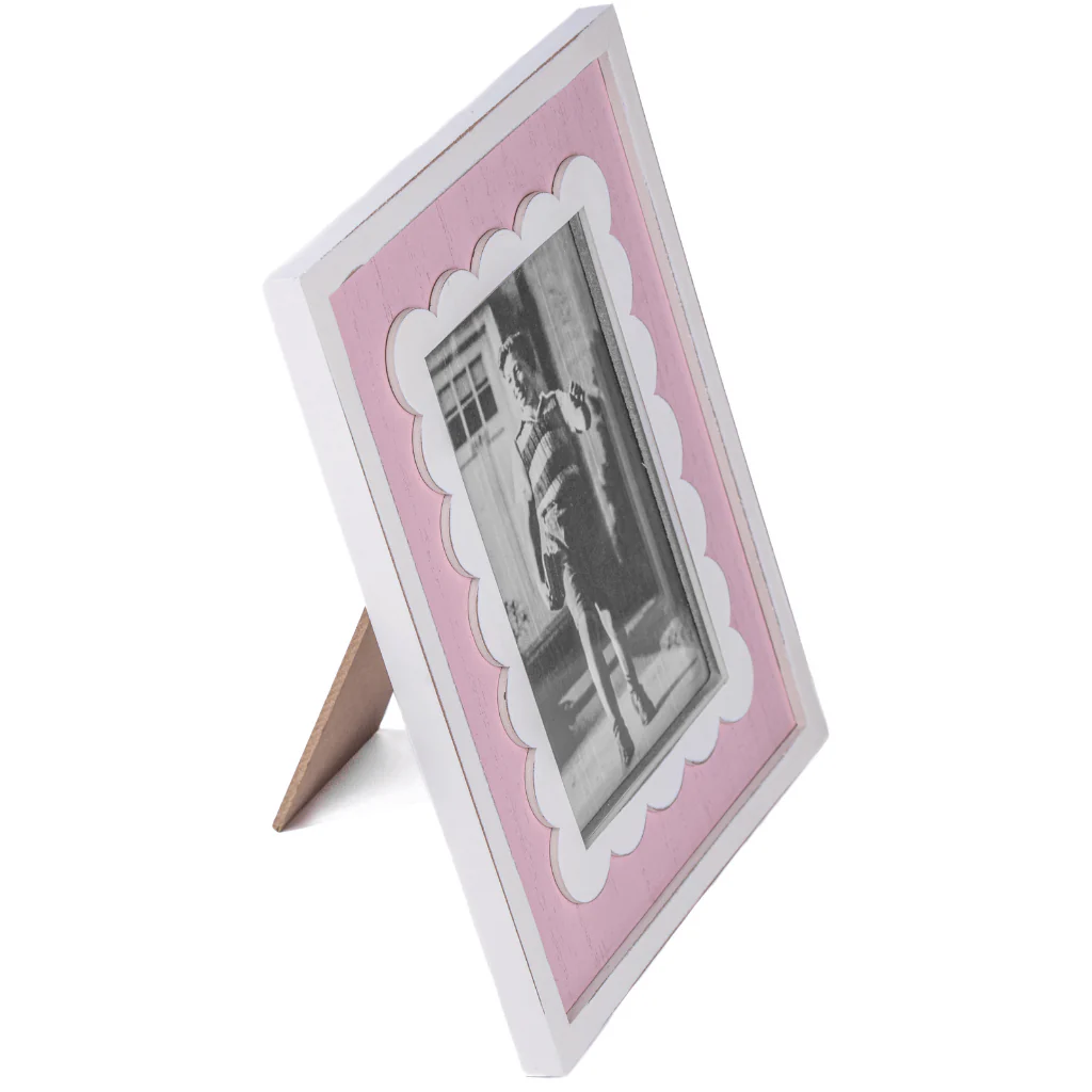 Sass and Belle Pink Scalloped Edge Photo Frame - Image 2