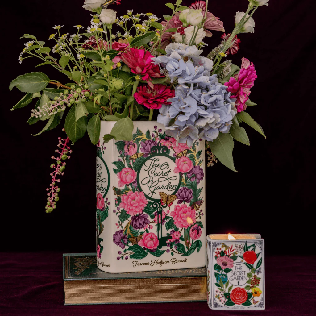 The Secret Garden Book Shaped Ceramic Candle - Image 11